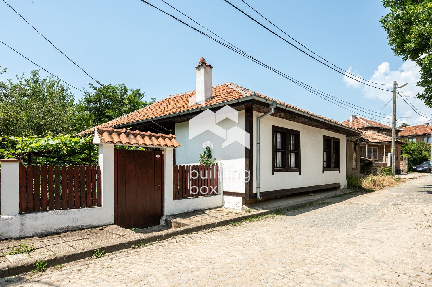 Двуетажна къща - гр. Калофер - 0