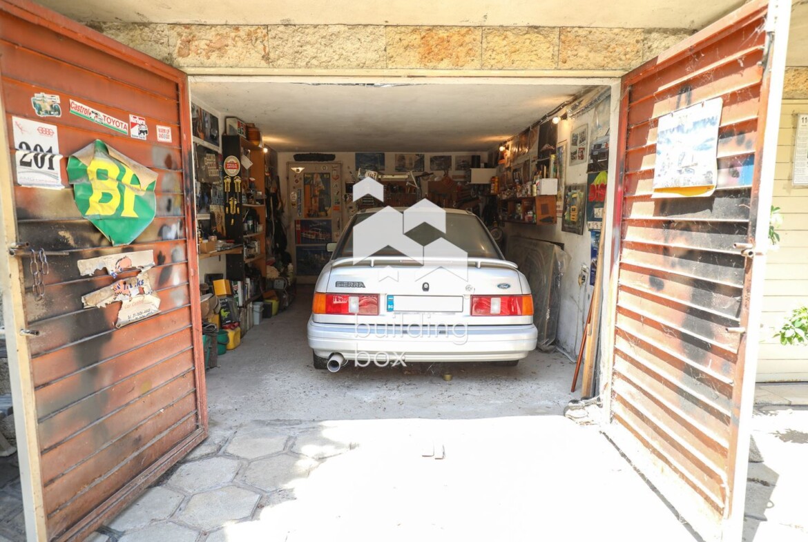 Етаж от къща в гр. Ботевград - 0