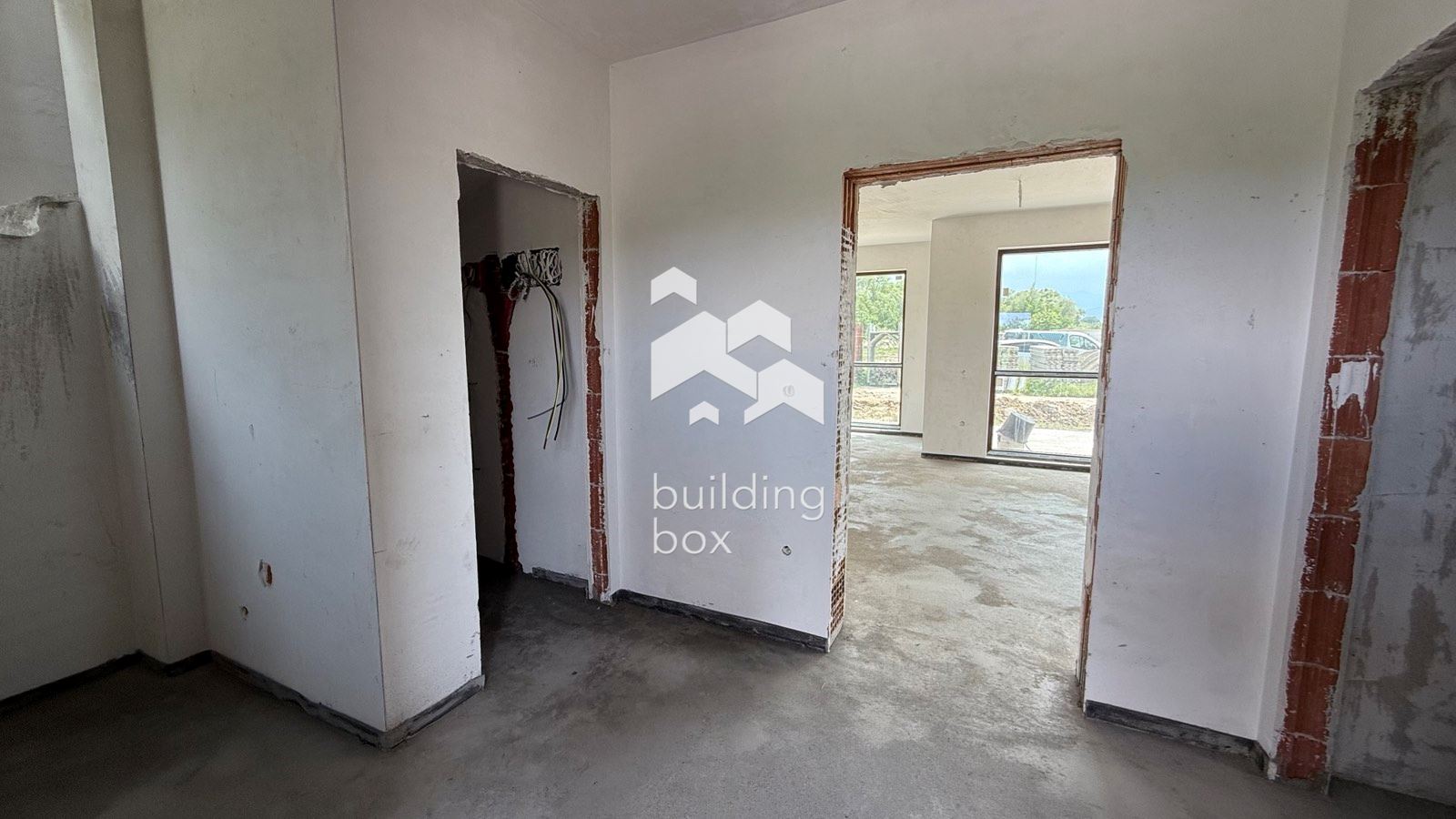 Двуетажна къща - кв. Западен - 0