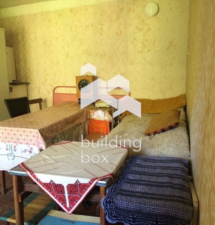 Къща във вилната зона на с. Макоцево - 0