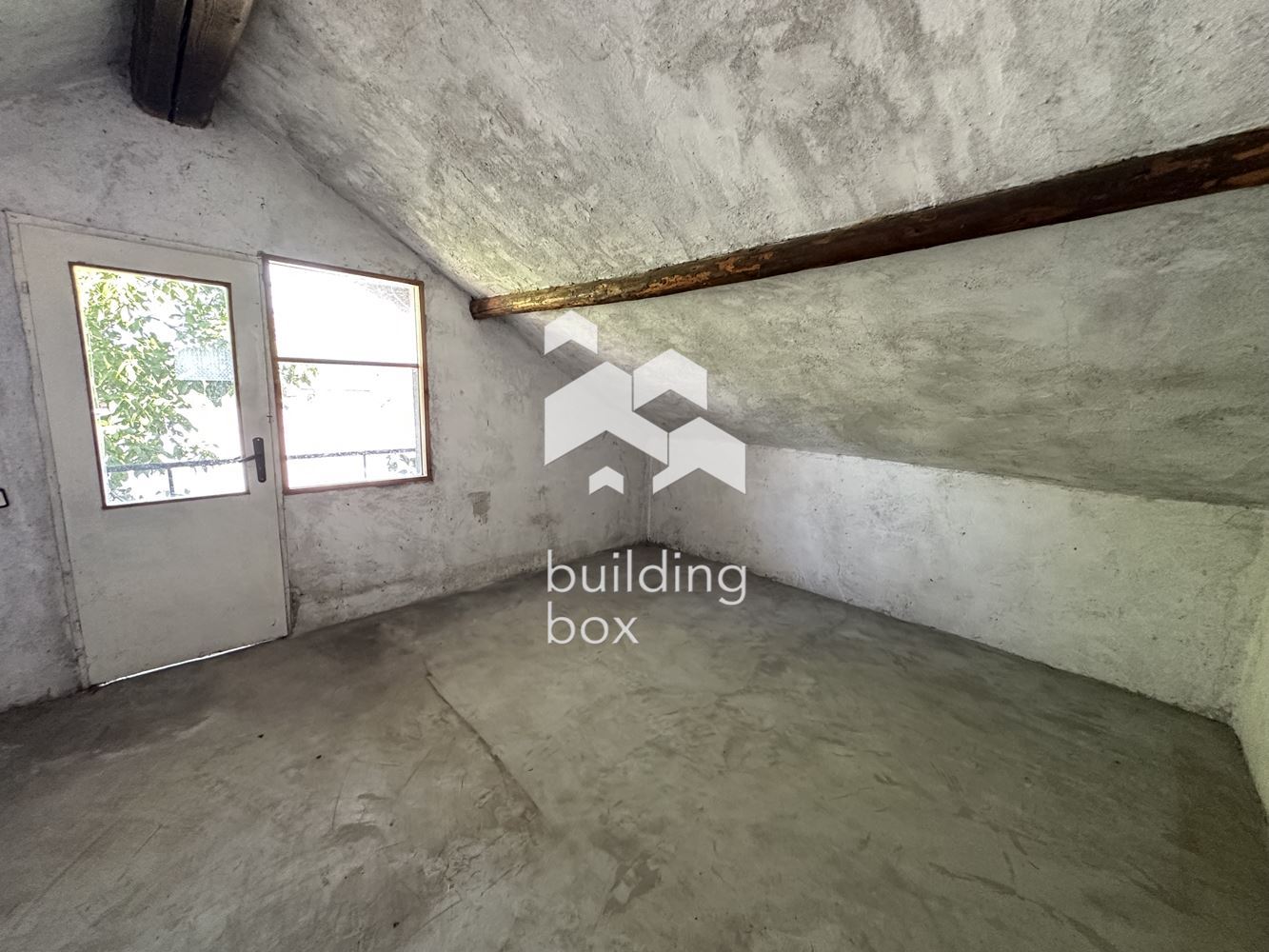 Масивна къща с гараж - с. Маноле - 0