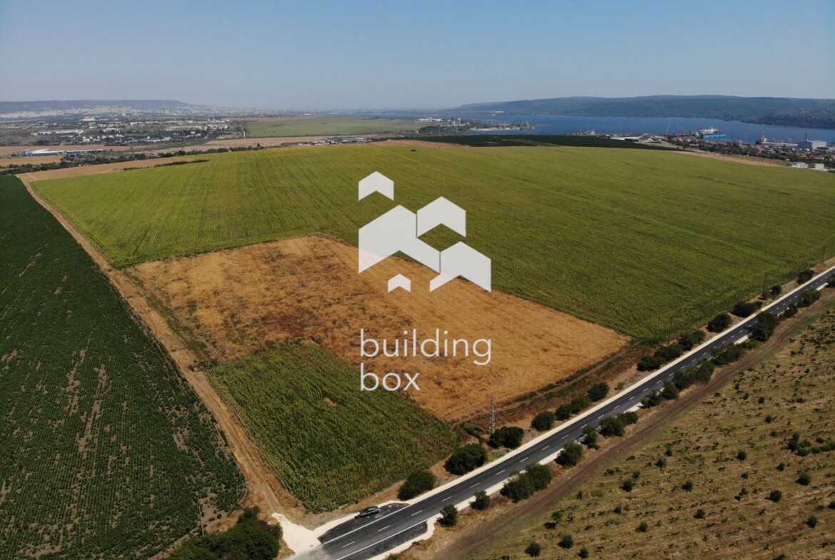 Парцели за промишлени цели в близост до село Езерово. - 0