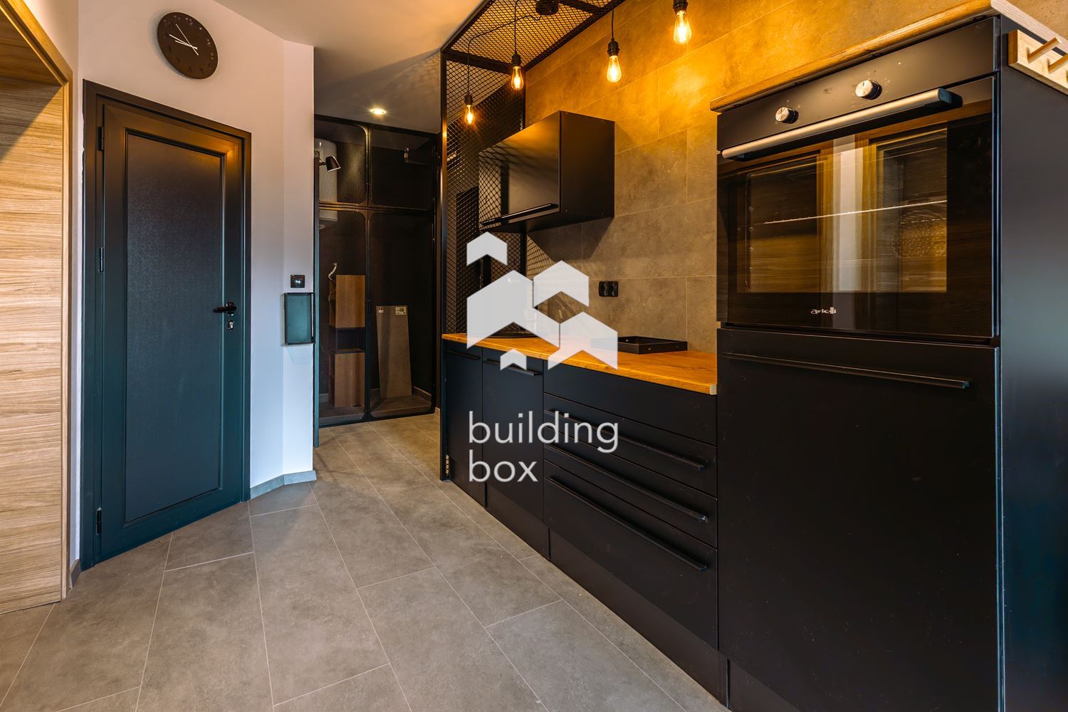 Модерен тристаен апартамент под наем в Разсадника - 0