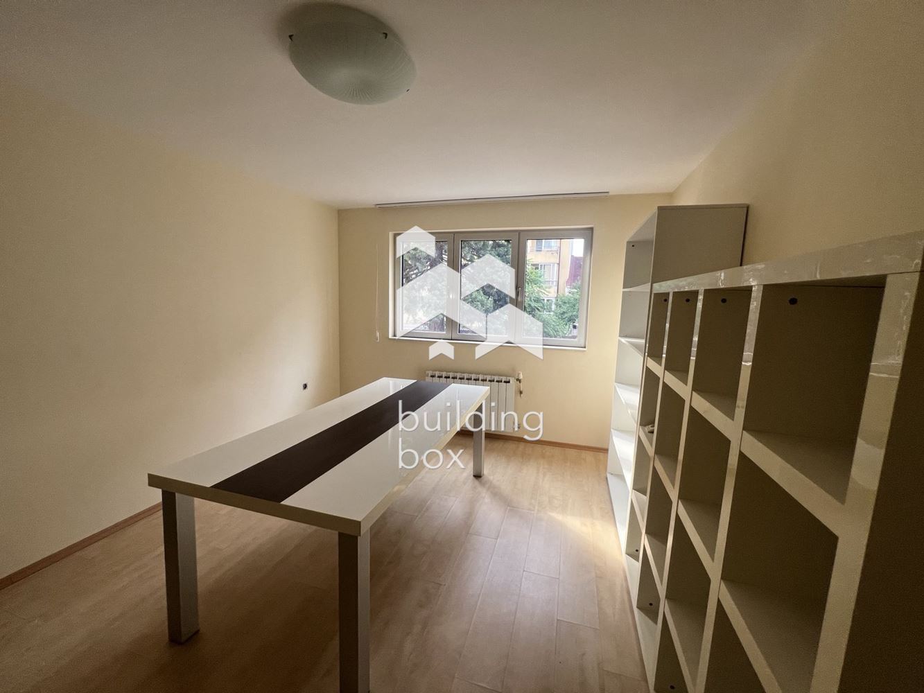 Офис в Лагера - 0