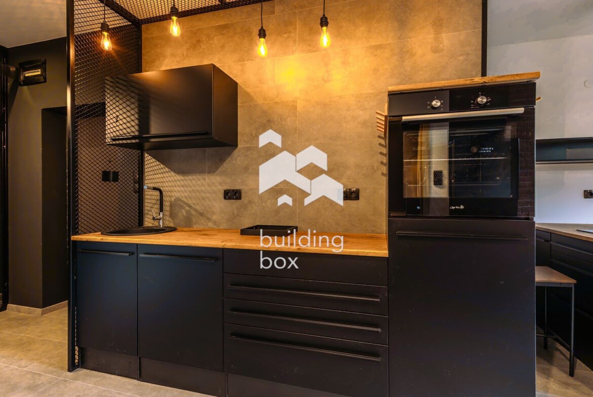 Модерен тристаен апартамент под наем в Разсадника - 0