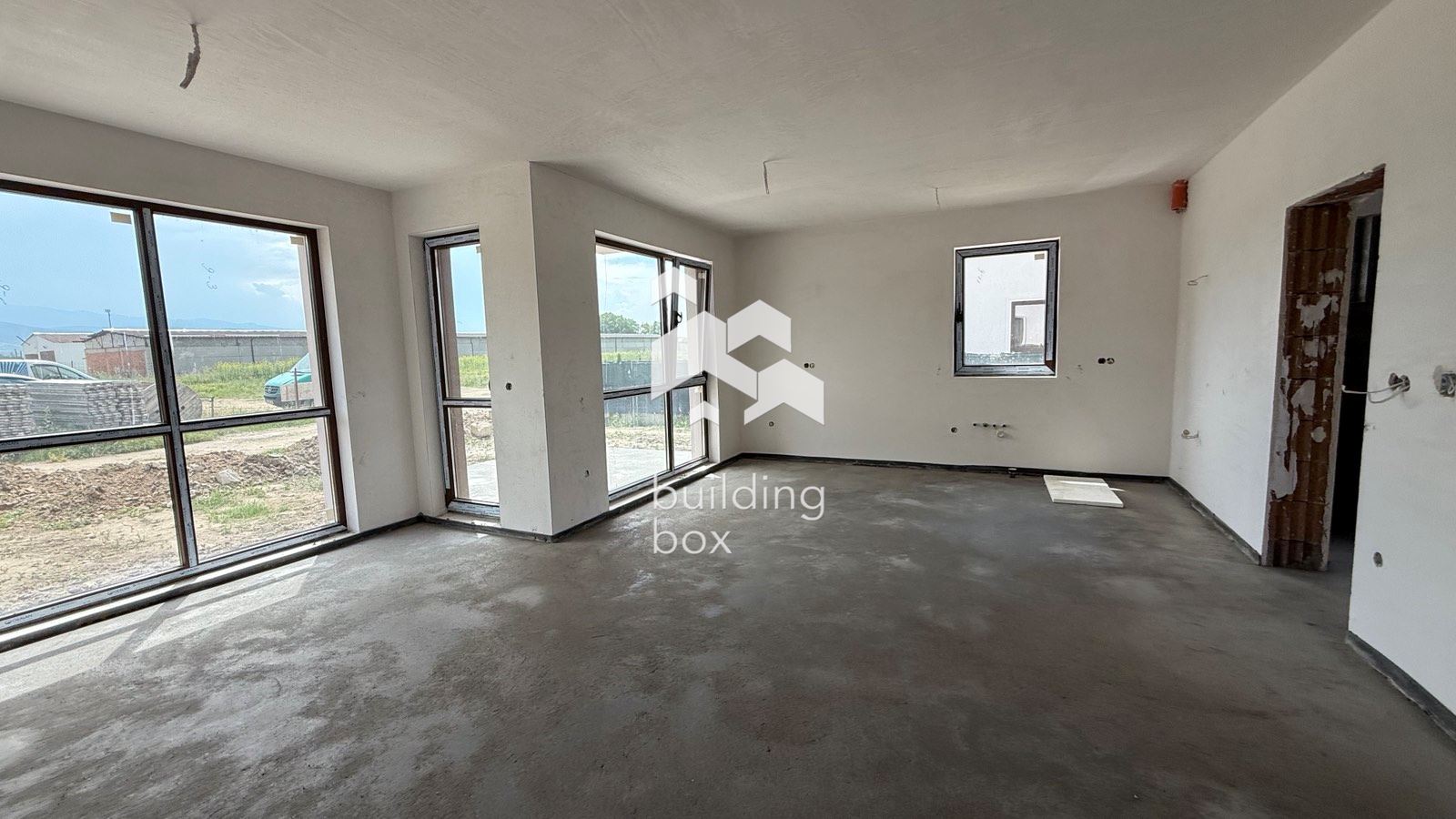 Двуетажна къща - кв. Западен - 0