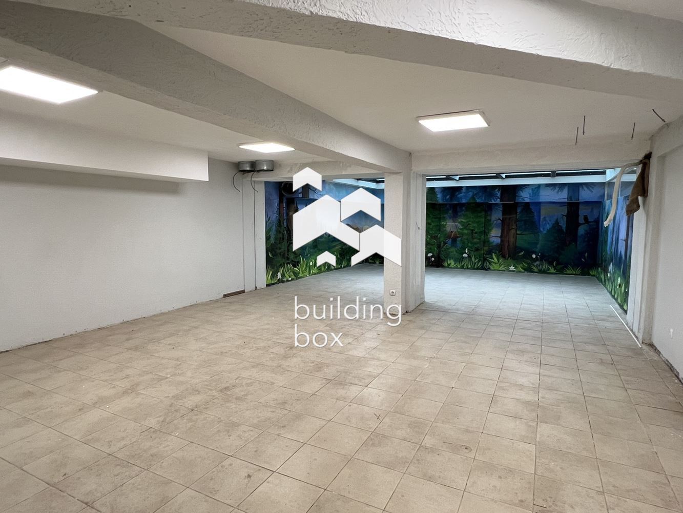 Търговска площ в ж.к. БОРОВО се отдава под наем! Цена по ДОГОВАРЯНЕ! - 0