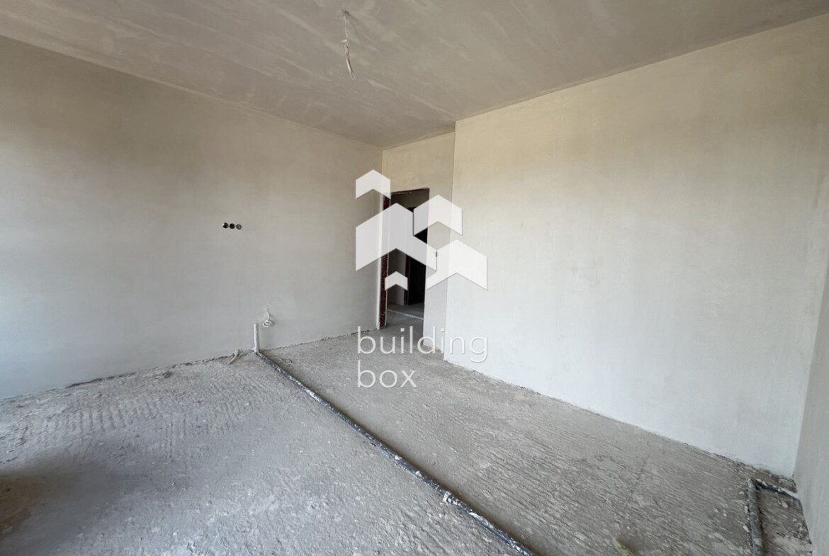 Тристаен апартамент - с. Белащица - 0