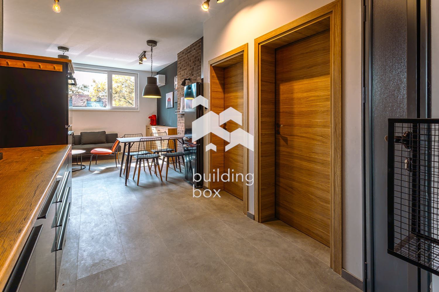 Модерен тристаен апартамент под наем в Разсадника - 0