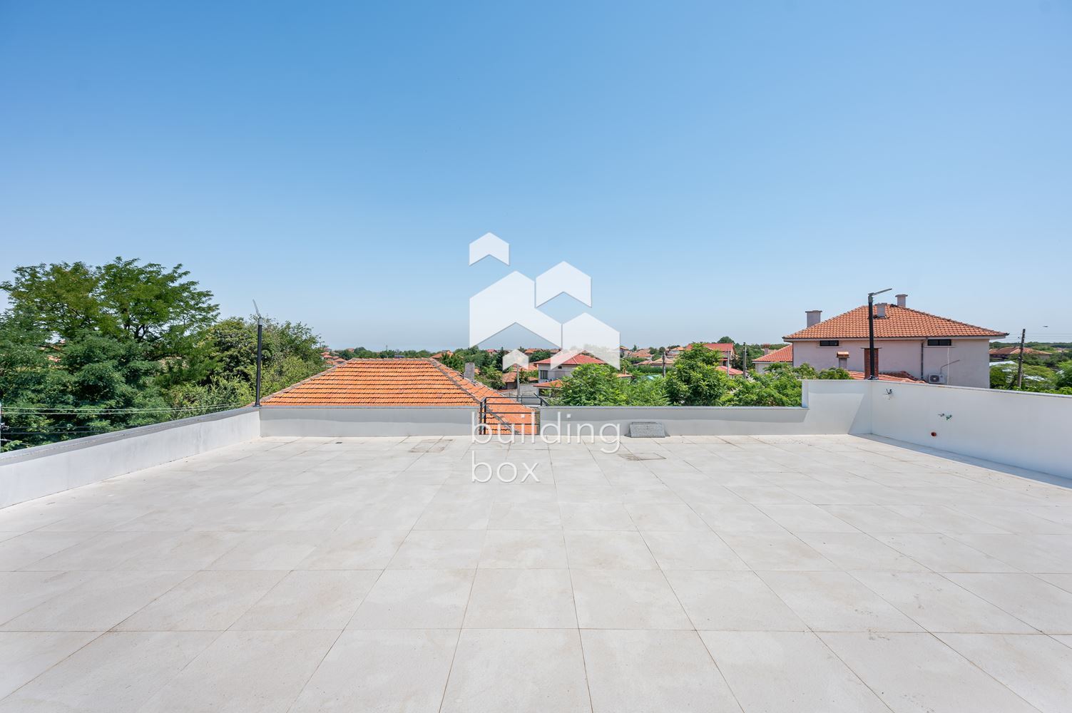 Къща на 12 км от гр. Пловдив - 0