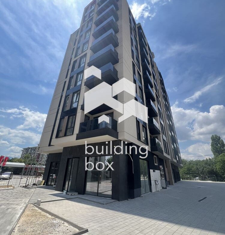 Тристаен апартамент с АКТ16 - бул. "Пещерско шосе" - 0