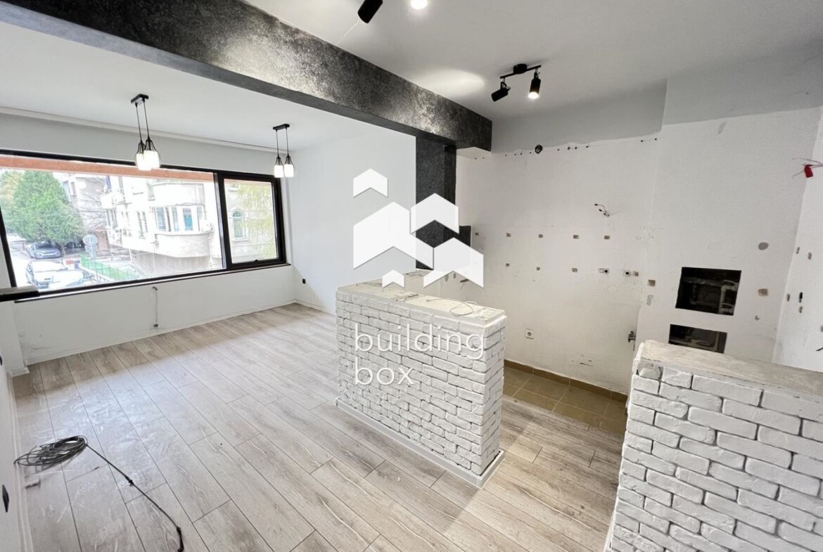 Търговска площ в ж.к. БОРОВО се отдава под наем! Цена по ДОГОВАРЯНЕ! - 0