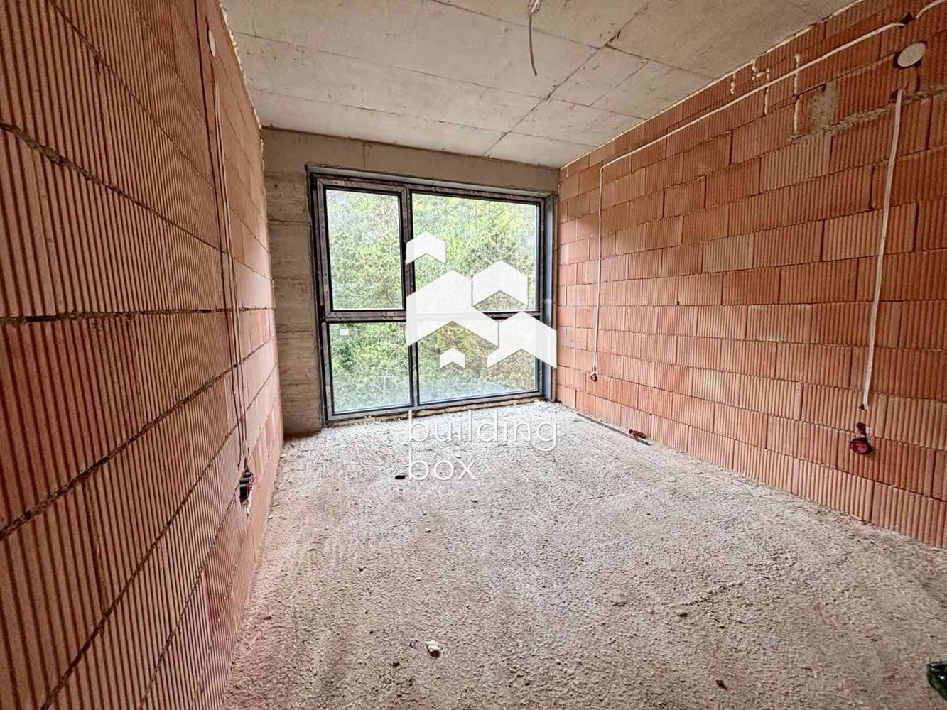 ДВУСТАЕН апартамент, квартал Аспарухово - 0