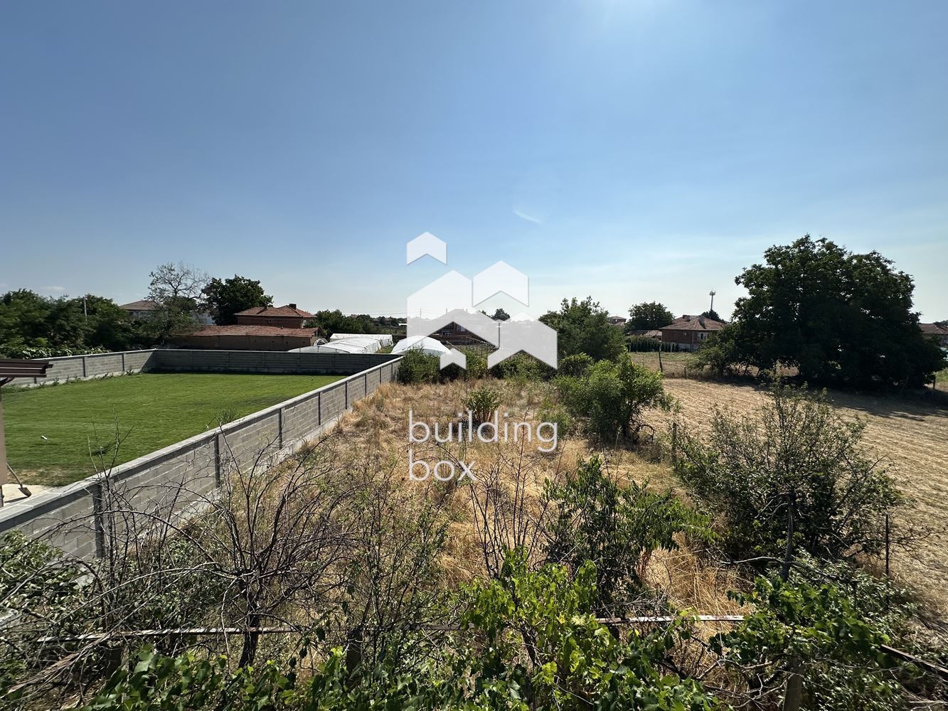 Масивна къща с гараж - с. Маноле - 0