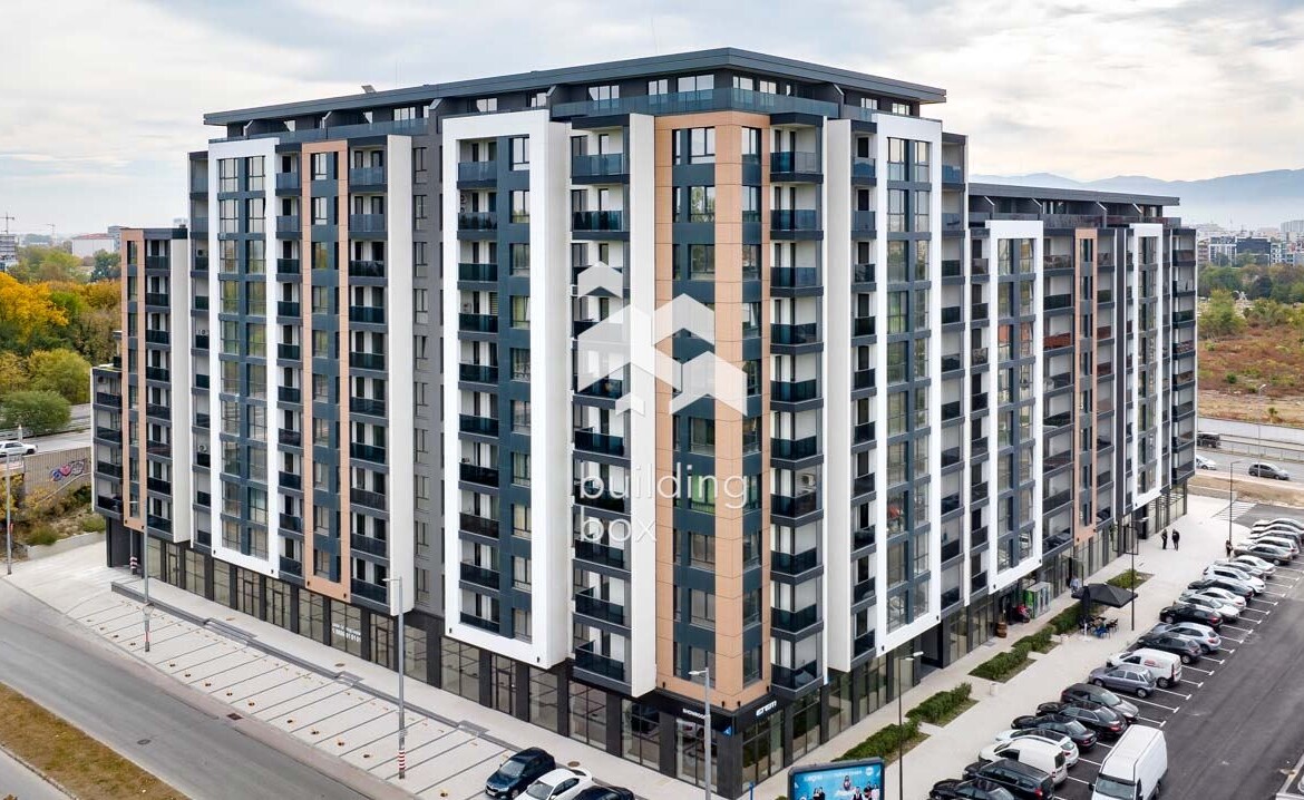 Магазин в широк център на гр. Пловдив - 0