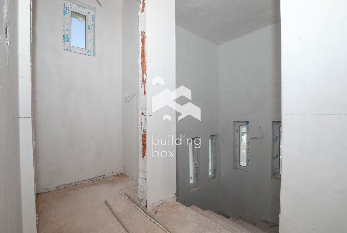 Къща в гр. Костинброд - 0