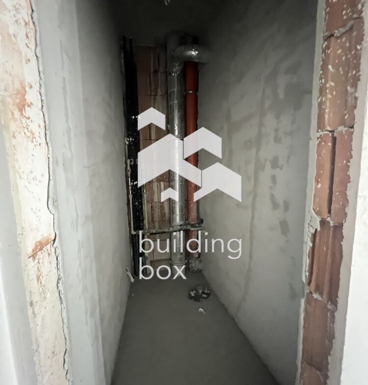 Тристаен апартамент в нова модерна сграда – Централна София - 0