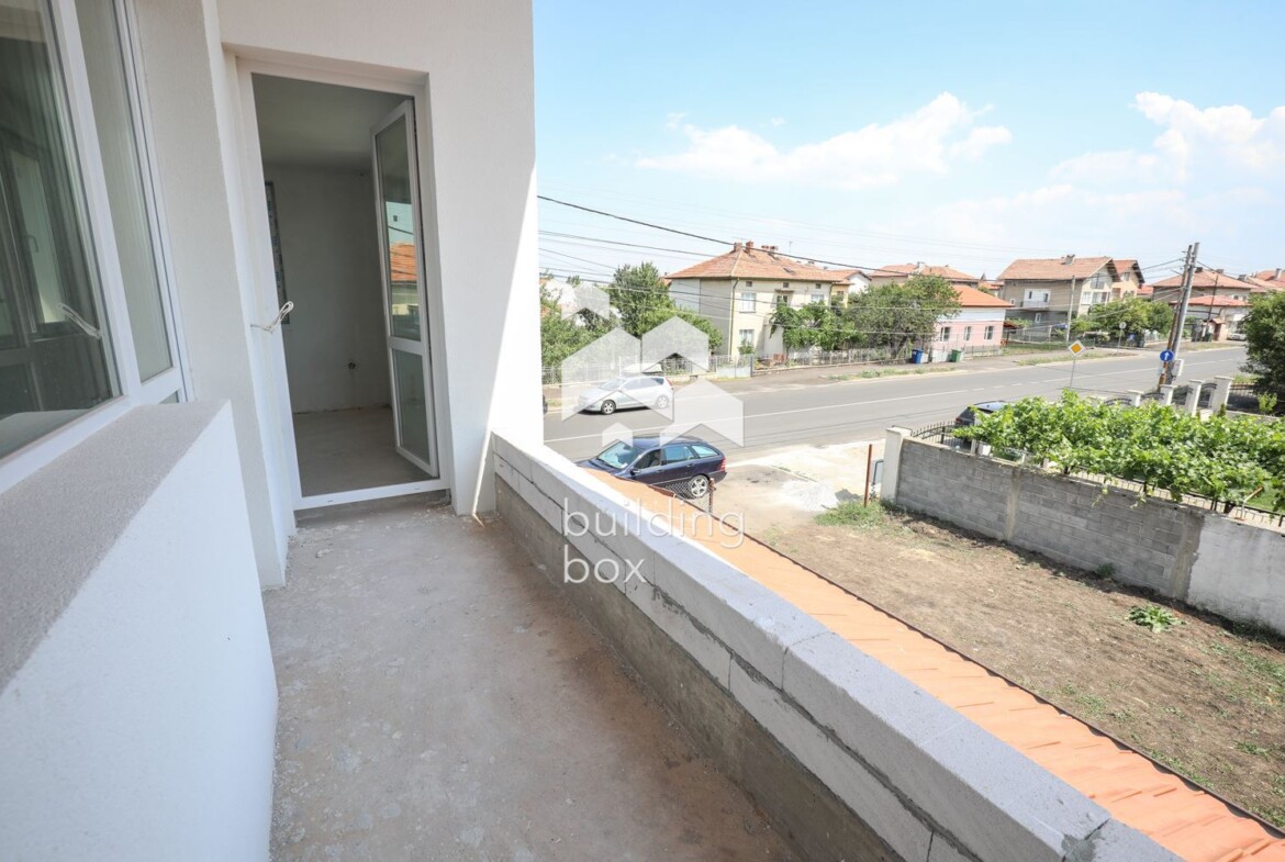 Къща в гр. Костинброд - 0