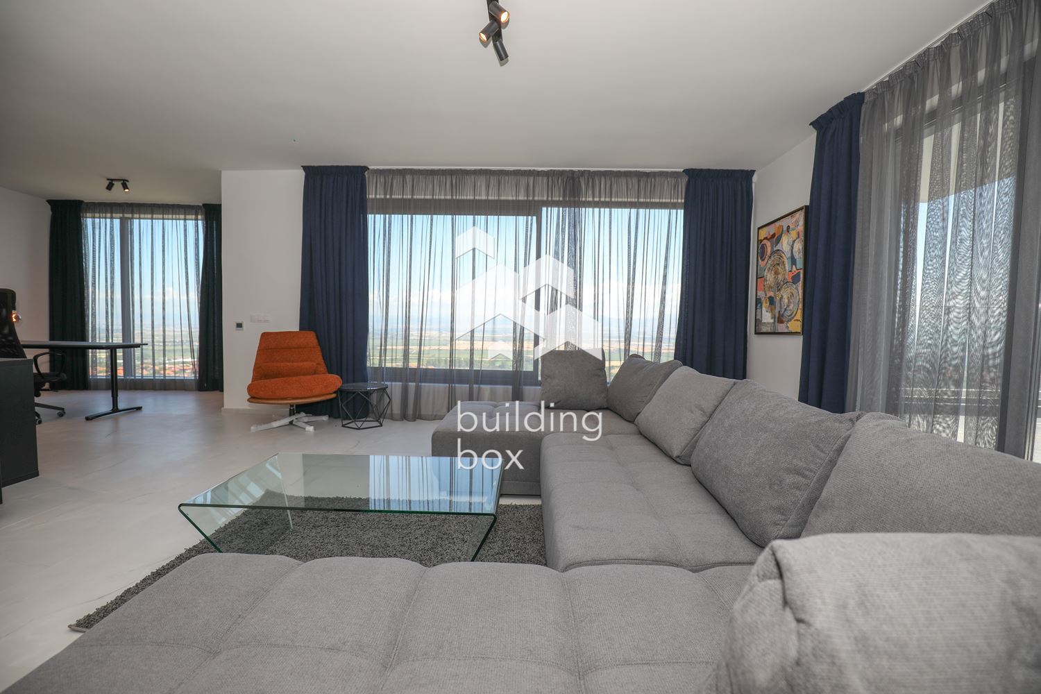 Чисто нова, висококачествена къща с неповторими гледки, собствена гора и фитнес - 0