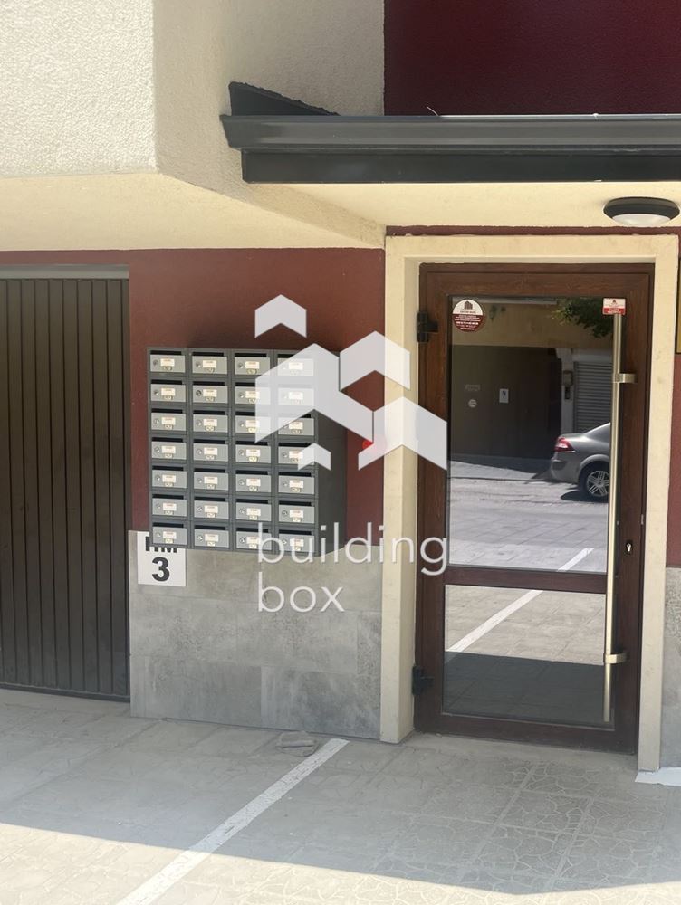 ТРИСТАЕН апартамент в новострояща се сграда - 0