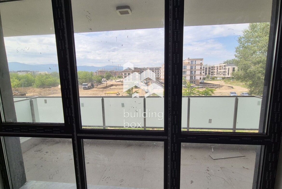 Четиристаен апартамент - кв. Христо Смирненски - 0