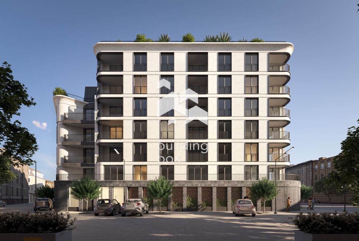 Четиристаен апартамент в близост до "Пеещите фонтани". - 0