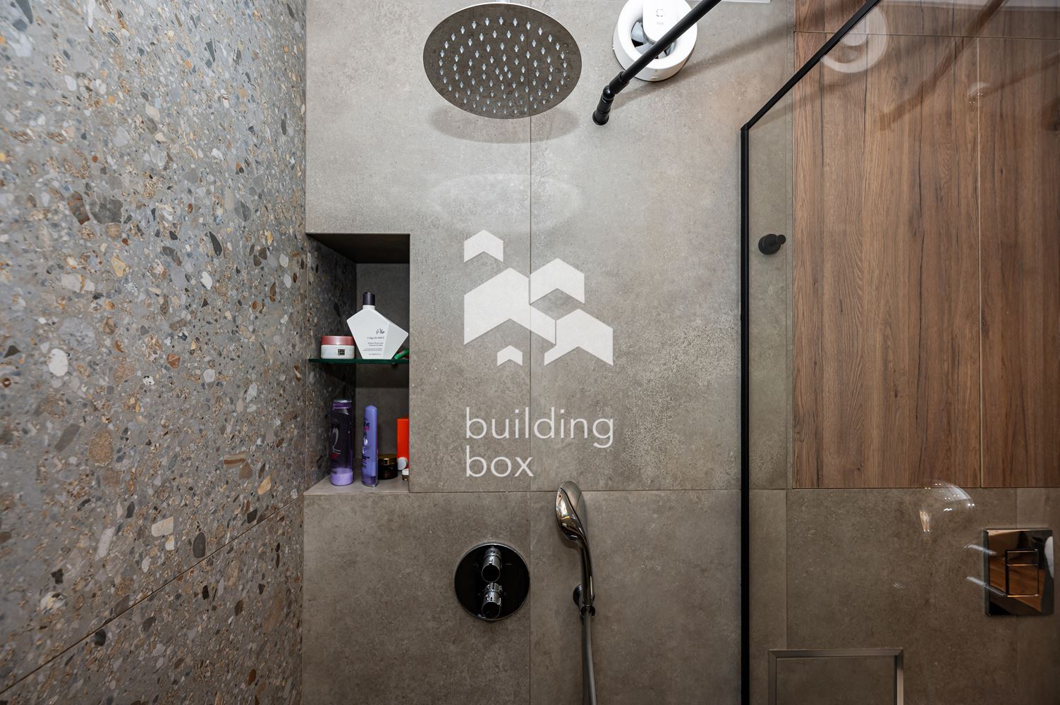 Многостаен обзаведен апартамент - кв. "Беломорски" - 0