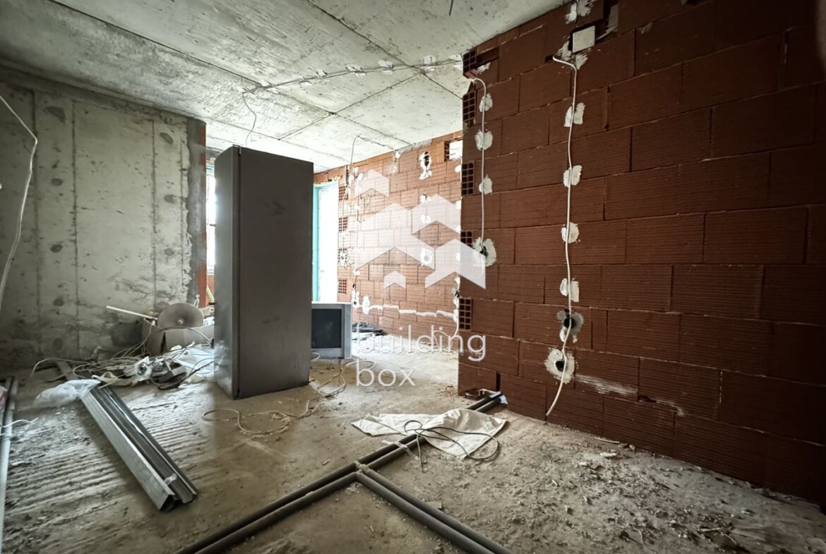 Двустаен апартамент в кв. Витоша - 0