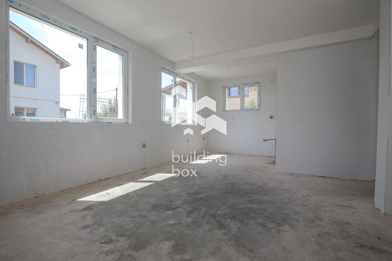 Къща в гр. Костинброд - 0