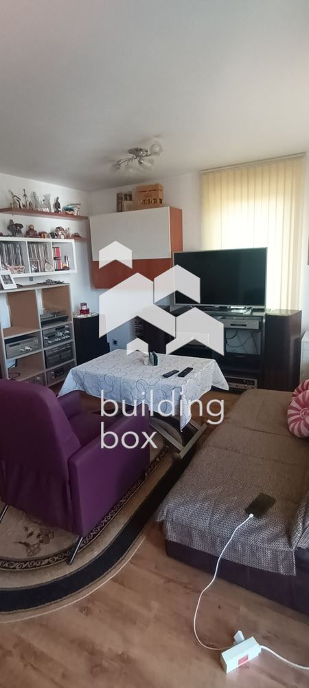 Продава 2-стаен апартамент в идеалния Център на София с включено паркомясто. - 0