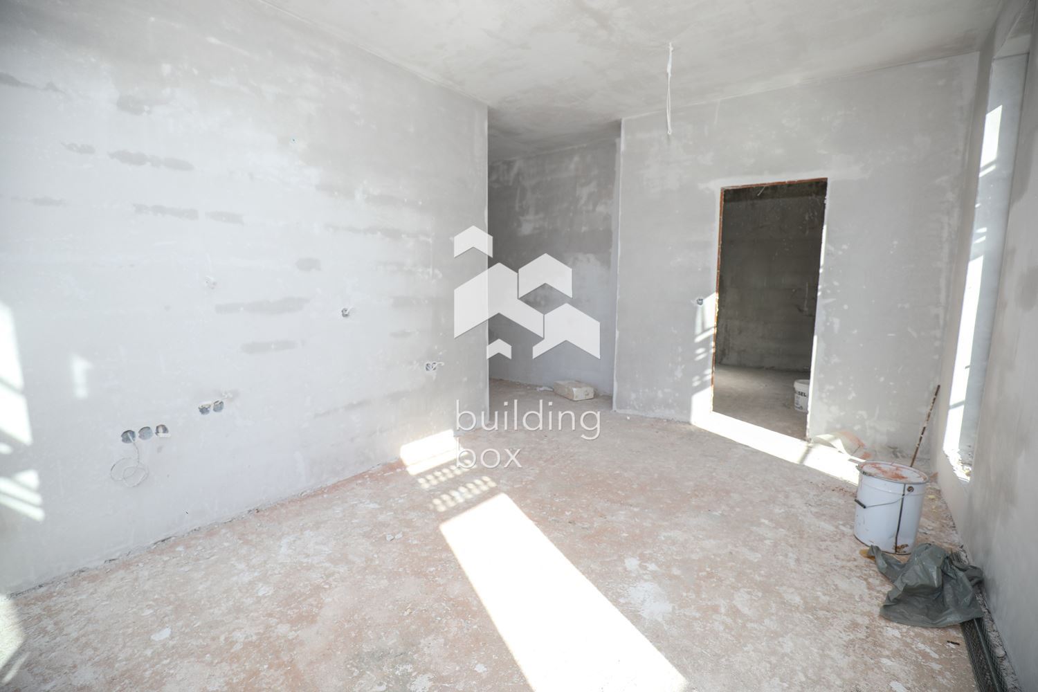 Къща на 20 минути от центъра на град София - 0