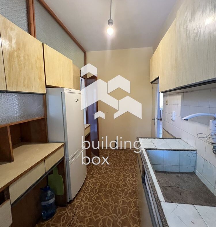 Тристаен апартамент - кв.Тракия - 0