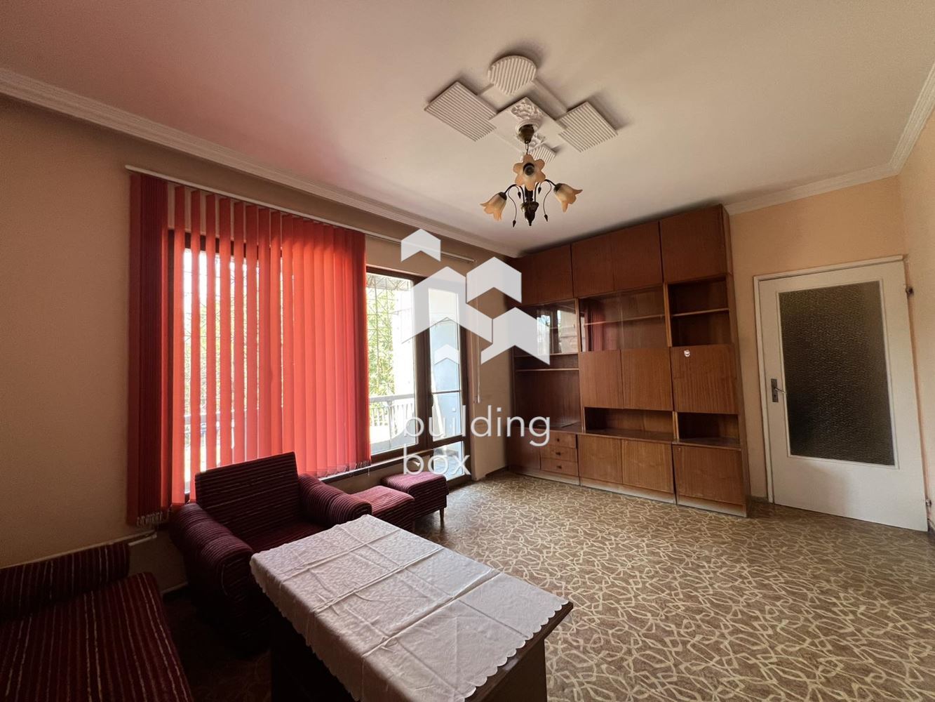 Тристаен апартамент - кв.Тракия - 0