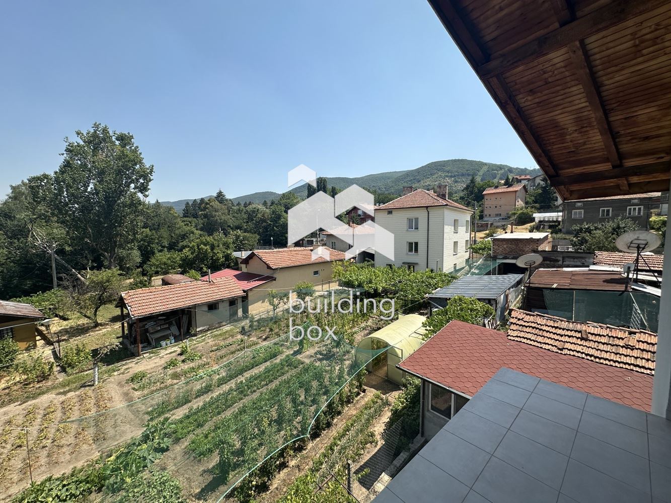 Къща в с. Лозен - 0