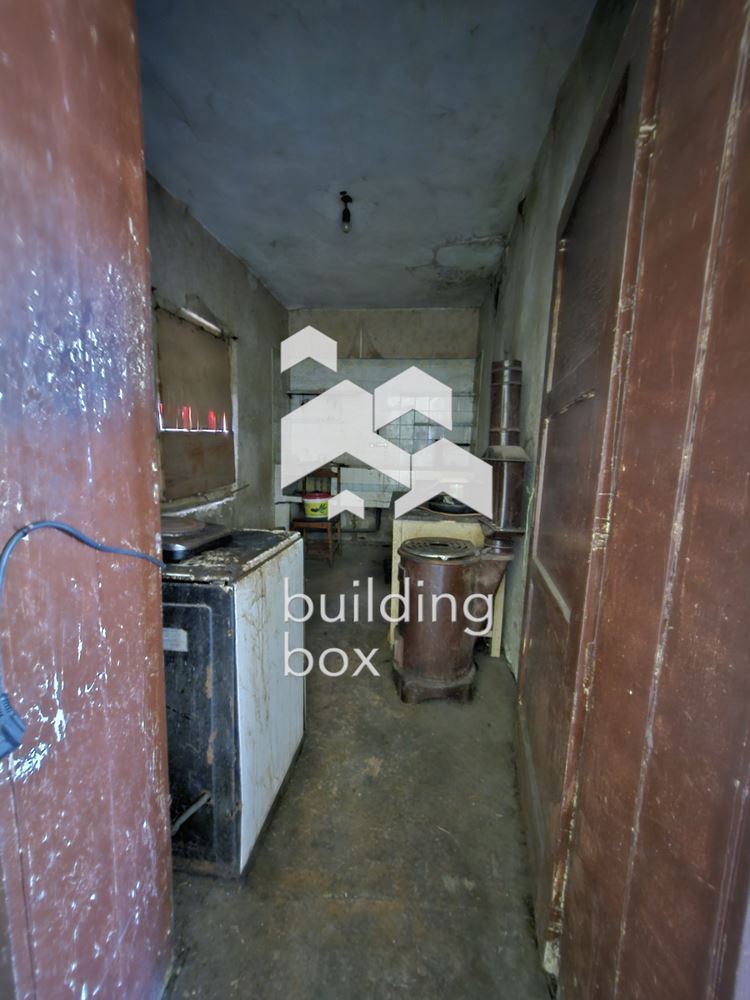 Къща за ремонт - с. Стряма - 0