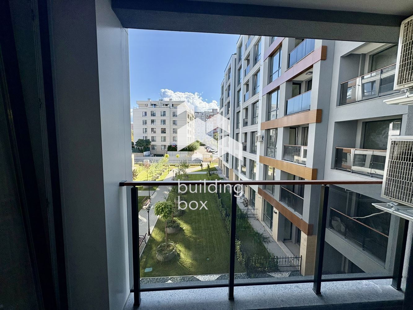 Двустаен апартамент в кв. Малинова долина - 0