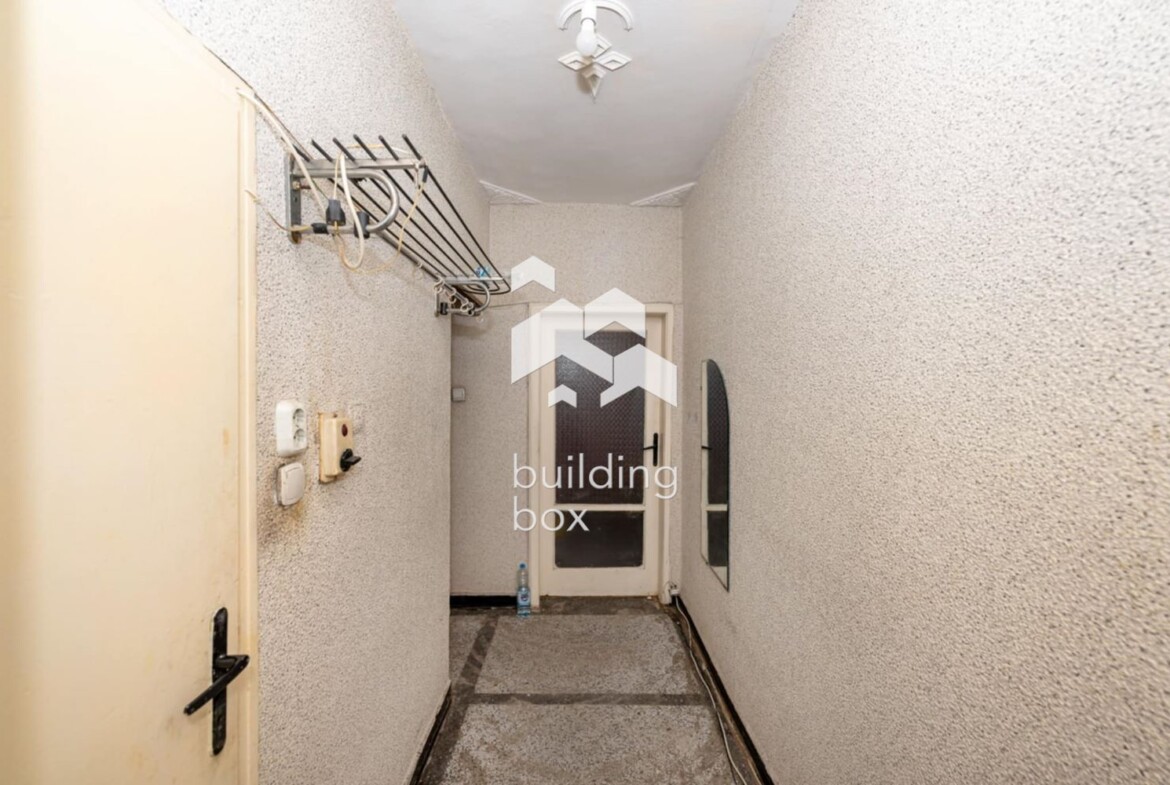 Двустаен апартамент - кв. "Въстанически" - 0