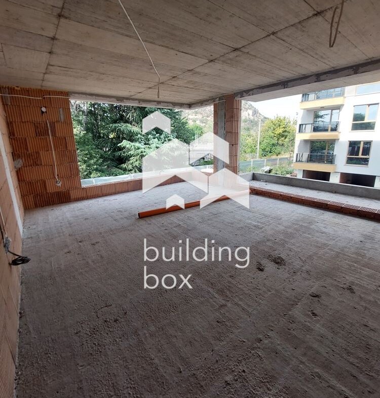 Четиристаен апартамент - гр. Пловдив - 0