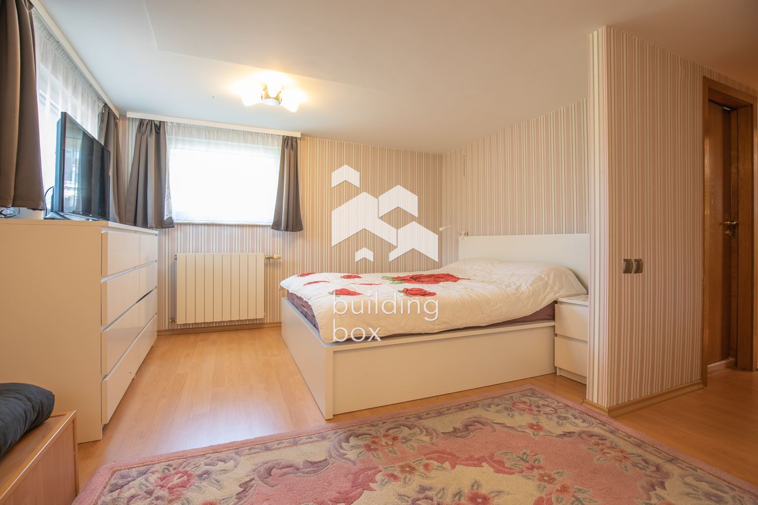 Продава Къща в Симеоново - 0