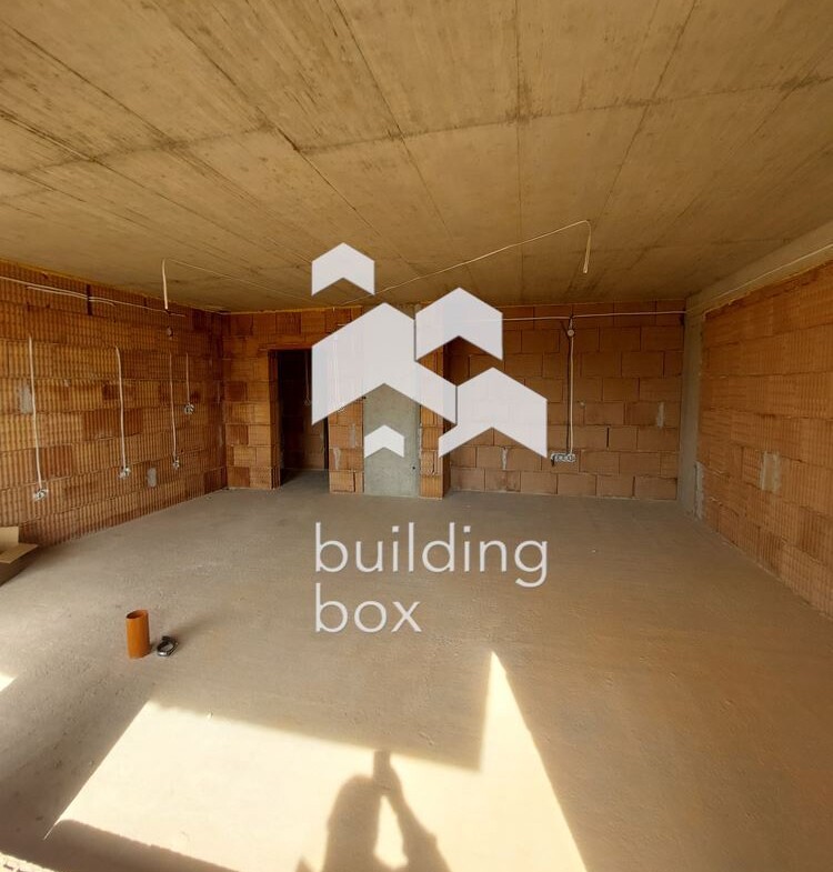 Тристаен апартамент - кв. Младежки хълм - 0