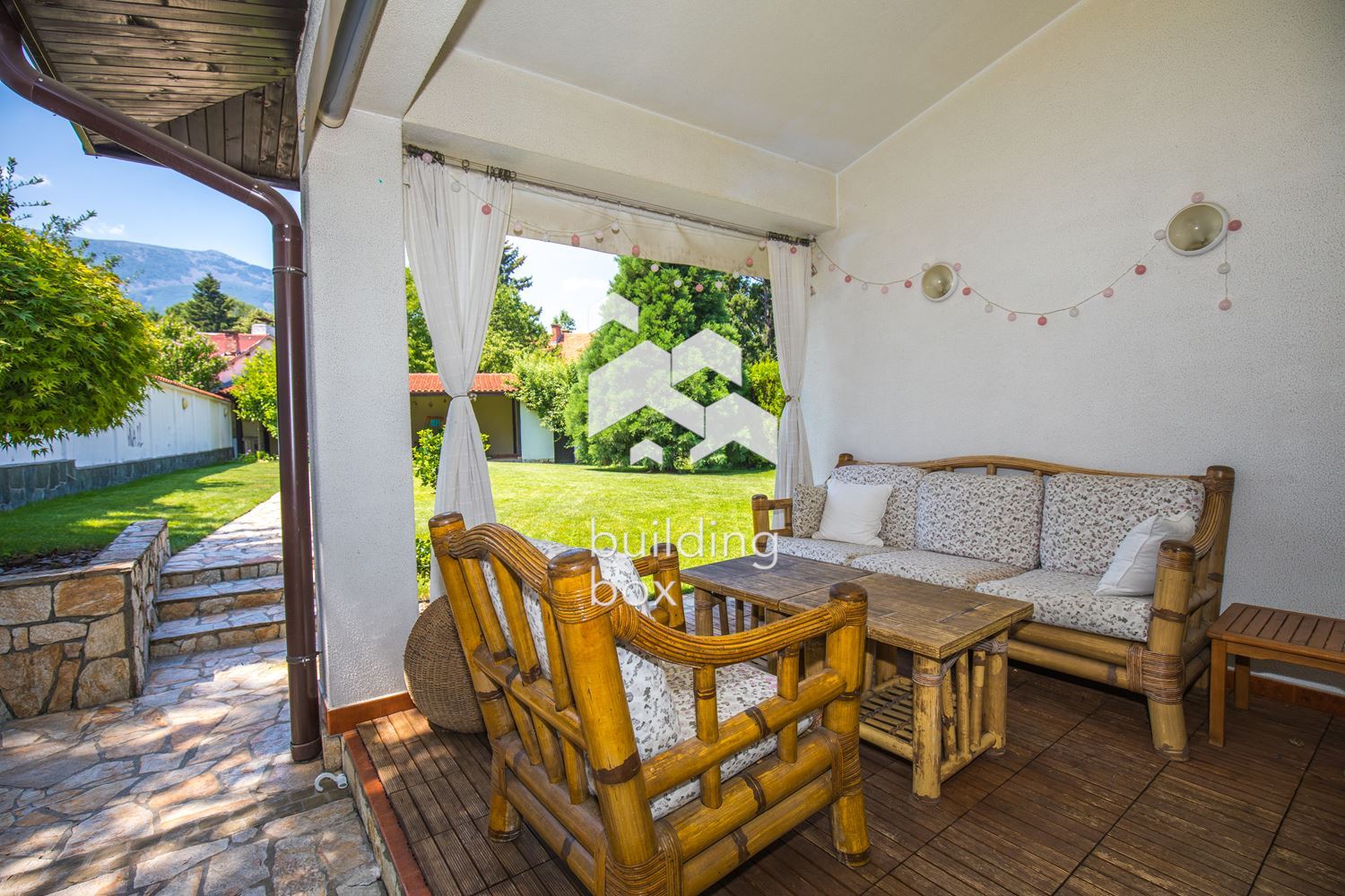 Продава Къща в Симеоново - 0