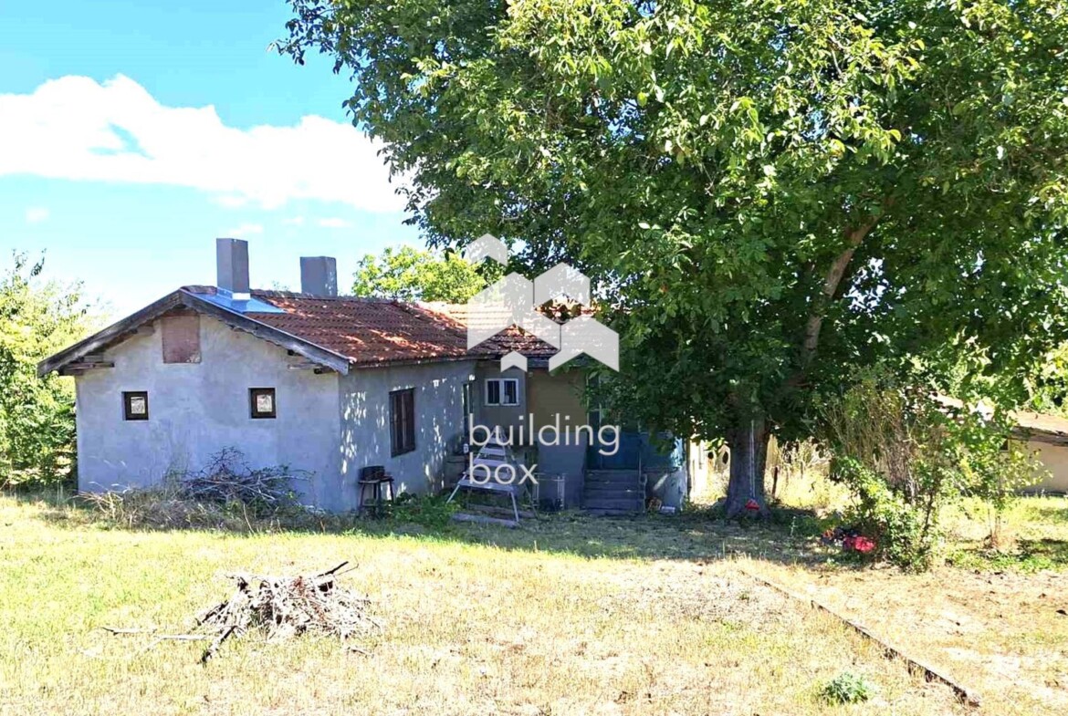 Къща - Варна, област, с.Генерал-Кантарджиево - 0