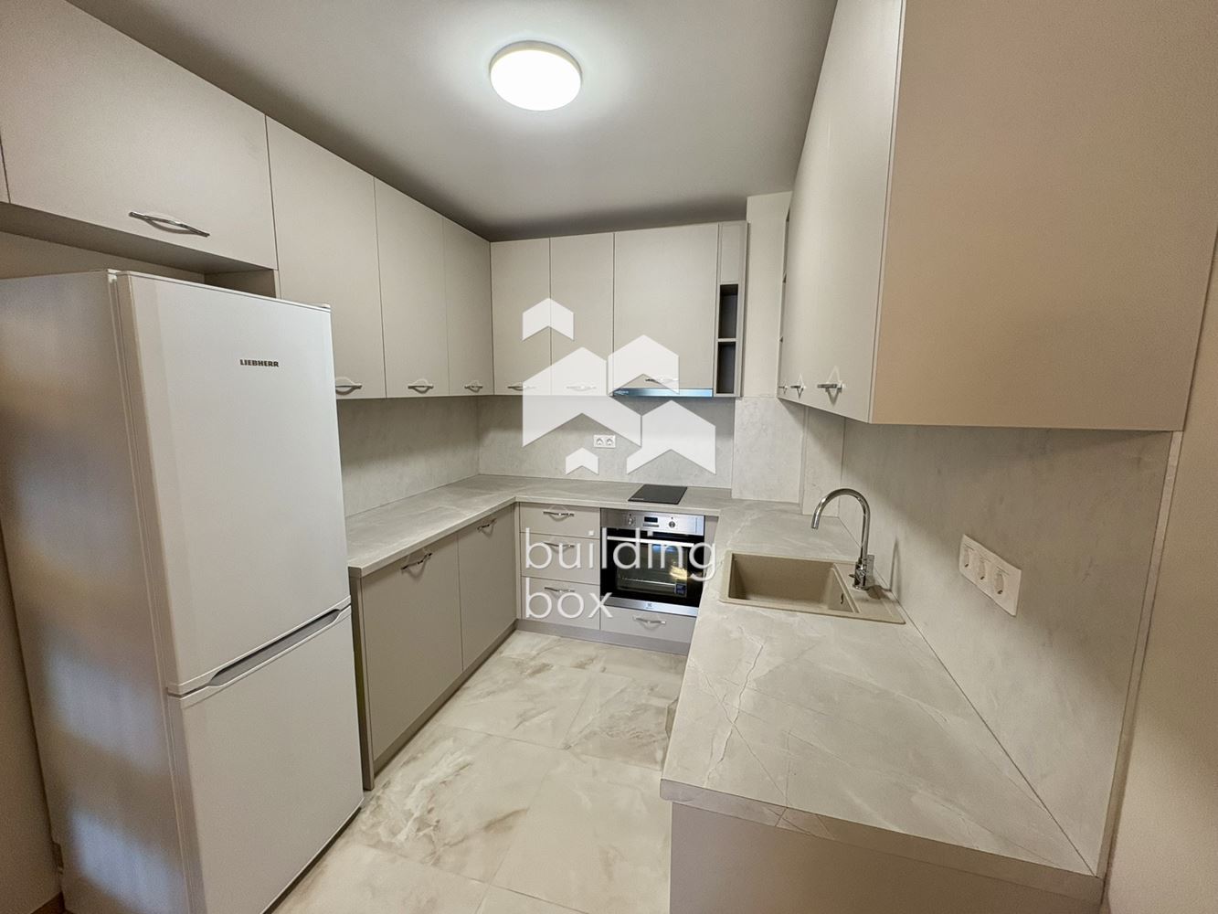 Двустаен апартамент в кв. Малинова долина - 0