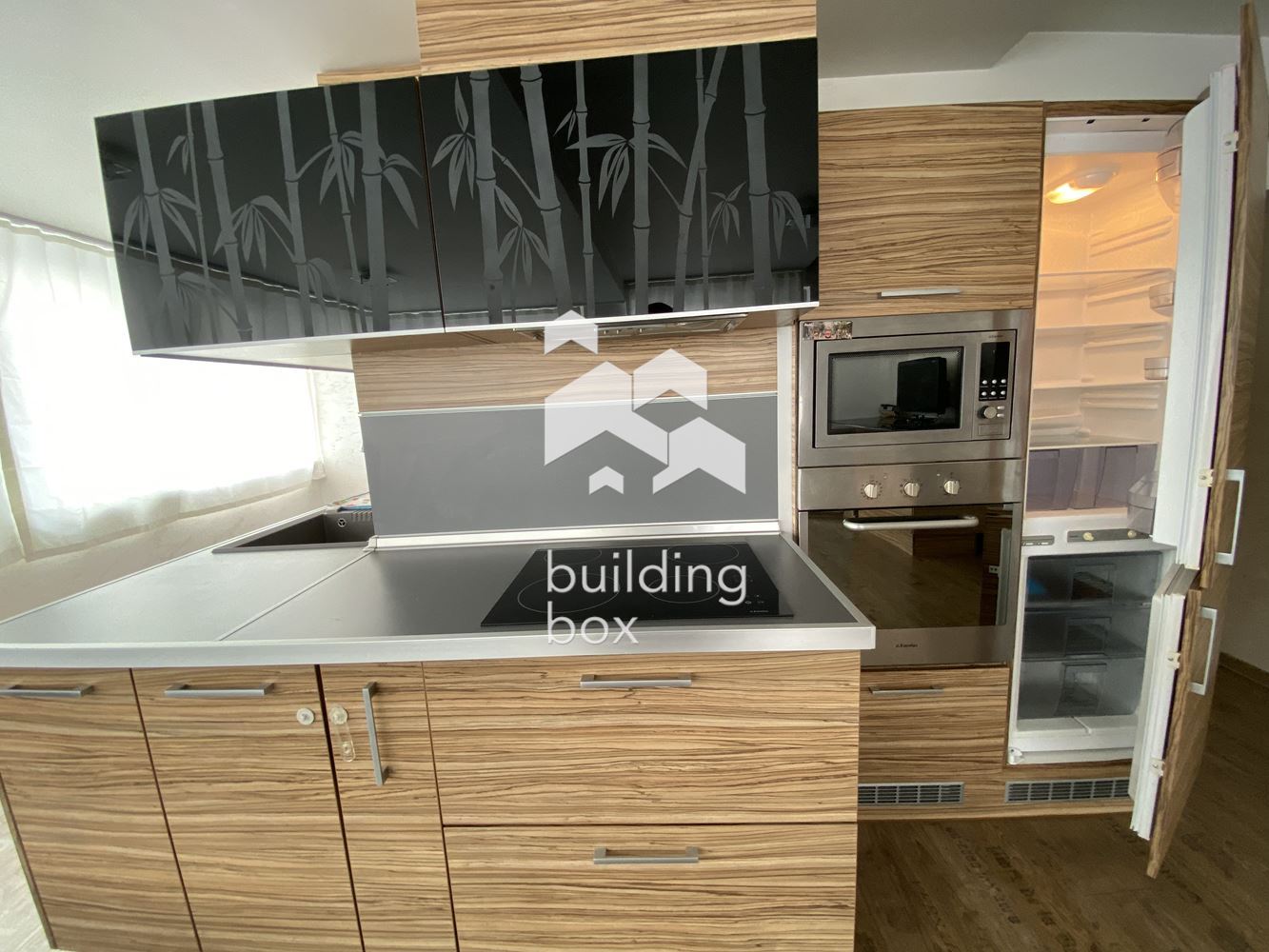 ТРИСТАЕН обзаведен апартамент - 0