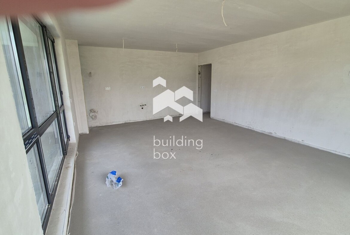 Тристаен апартамент до "Гребна база" - 0