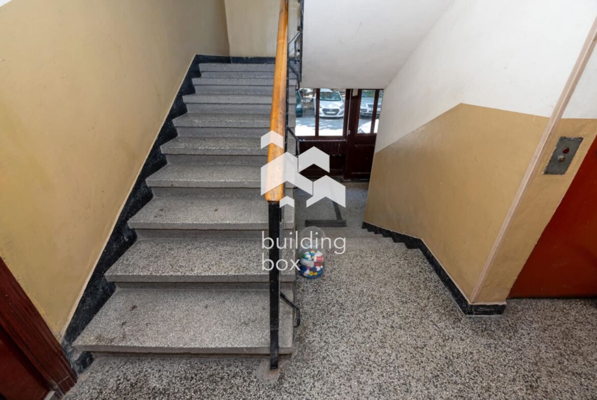 Двустаен апартамент - кв. "Въстанически" - 0