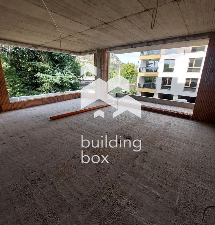 Четиристаен апартамент - гр. Пловдив - 0