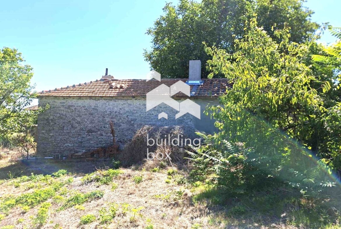 Къща - Варна, област, с.Генерал-Кантарджиево - 0