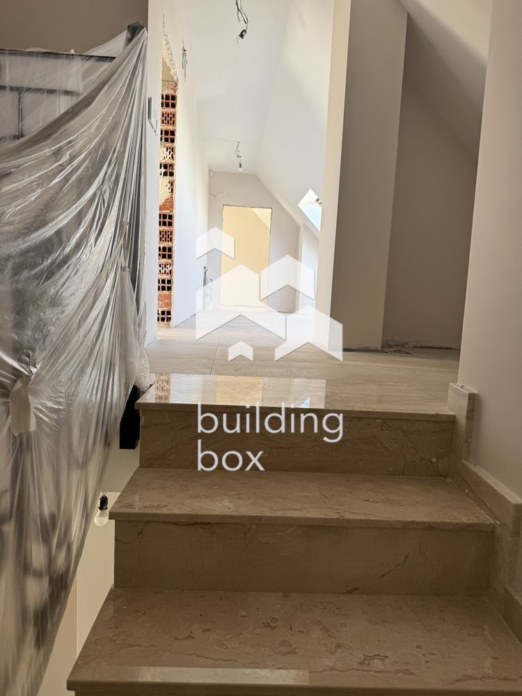 Мезонет в Белите Брези - 0