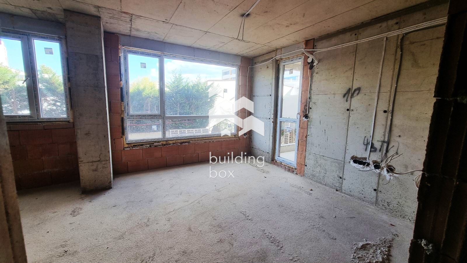 Двустаен източен апартамент в сграда с Акт 14! - 0